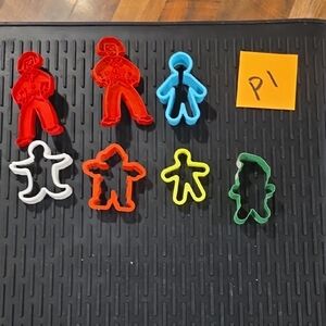 P1 Colorful Kids Cookie Cutter Set / 7